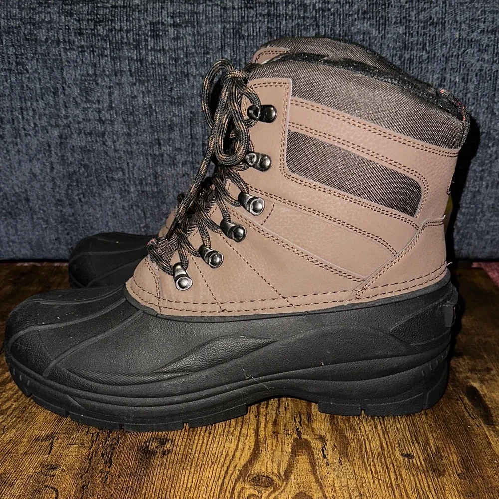 Eddie Bauer Men's RyanPeak Insulated Lace Up Duck Boots - size 10 NWT